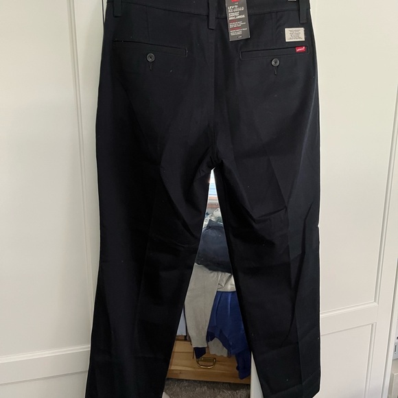 Levi’s chinos - Picture 4 of 5